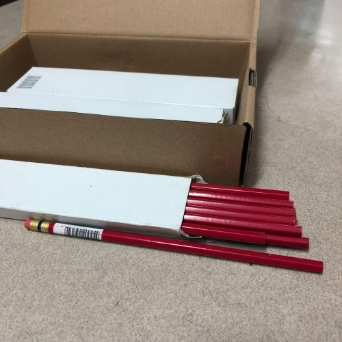 美國防水紅鉛筆